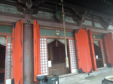 本堂正面