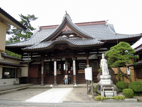 海向寺本堂